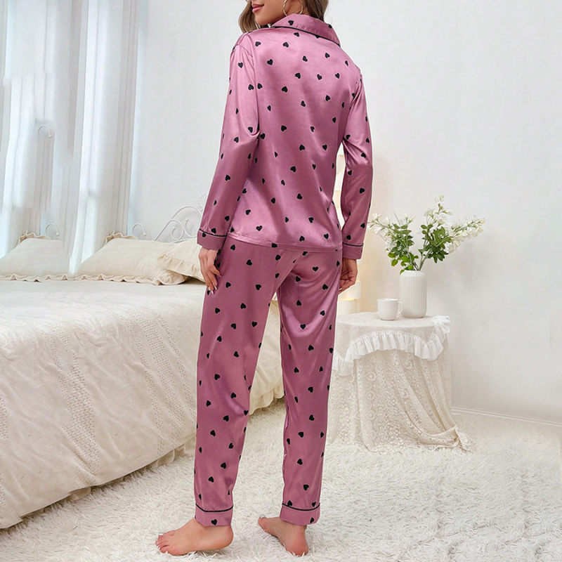 Pijama Feminino Luxe Dreams - Conjunto Com Calça e Camisa Longa em Seda Elástica Premium | Tecido Macio, Leve e Confortável