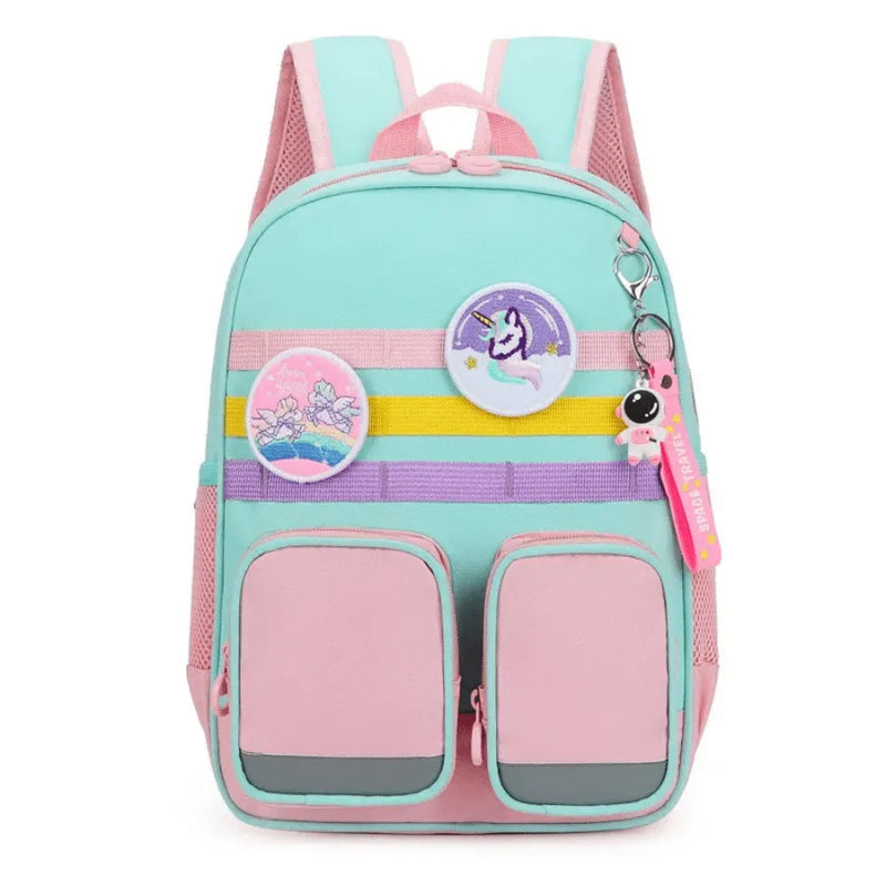 Mochila Infantil Com Bolso Frontal Duplo - Tudo o Que Precisar Cabe em uma Mochila Leve