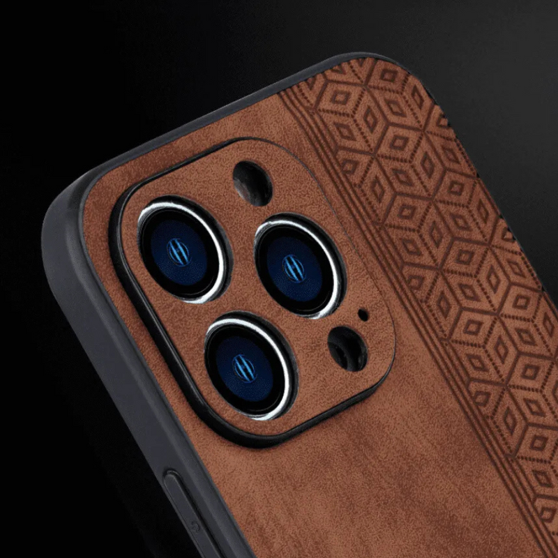 Capinha de Celular para Iphone em Couro 3D AZNS