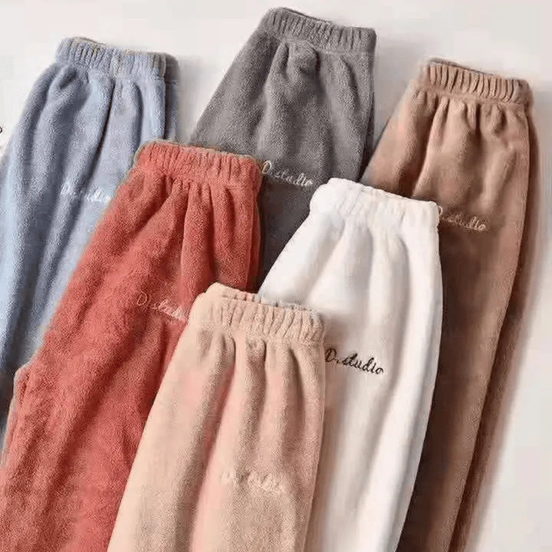Calça De Pijama Peluciada Cotton Cloud em Algodão | Quentinha, Macia e Super Confortável