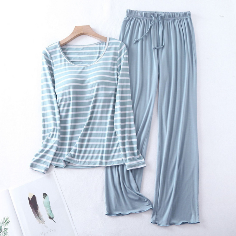 Pijama Feminino Striped Harmony - Conjunto Com Calça e Camisa Longa Super Confortável em Algodão | Macio, Leve e Elegante