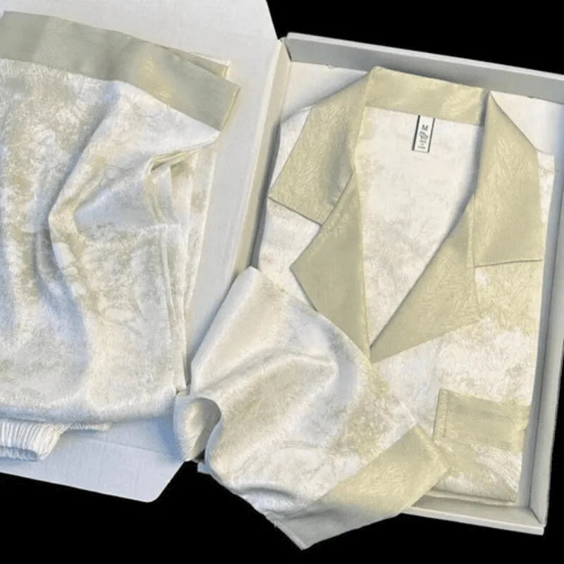 Pijama Feminino Mansion - Conjunto Luxo Calça e Camisa Longa Em Seda Gelo Premium | Toque De Seda Super Confortável