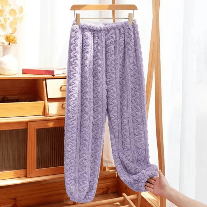 Calça De Pijama Feminino De Pelúcia CloudComfort Quentinha, Macia e Super Confortável | Sinta-se Vestindo Um Cobertor Fofinho