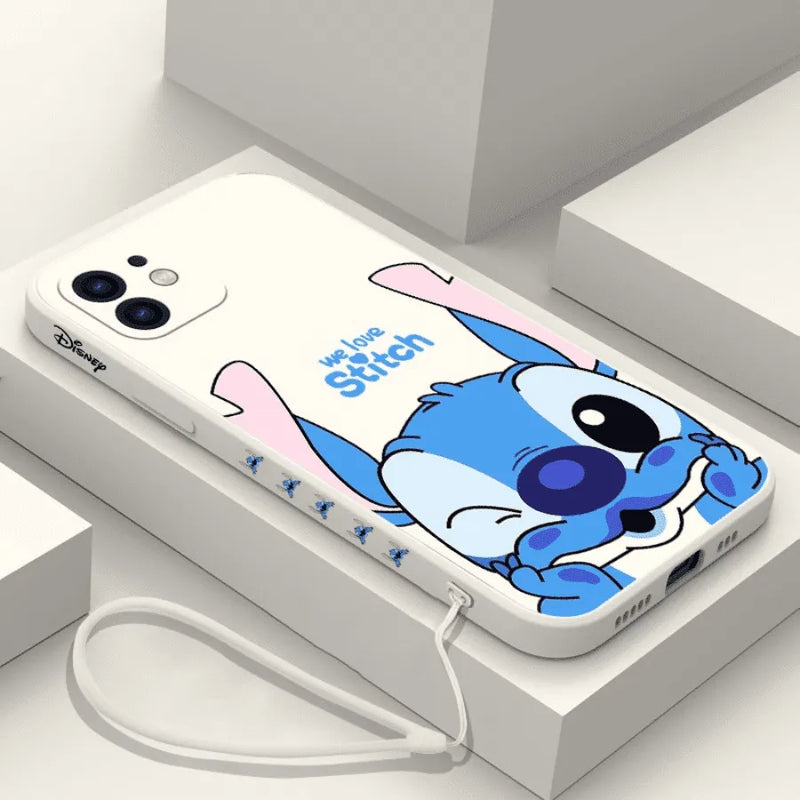 Capinha de Celular para Iphone em Silicone com Cordão de Pulso Beijo do Stitch