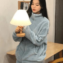 Pijama Feminino De Pelúcia PlushDreams - Conjunto Com Calça e Moletom em Pelúcia Plush De Algodão | Quentinho, Macio e Super Confortável