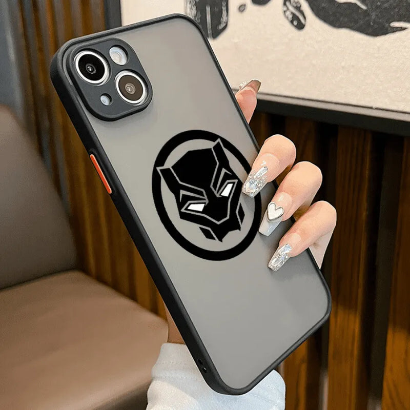 Capinha de Celular para Iphone Translúcida Marvel The Vingadores