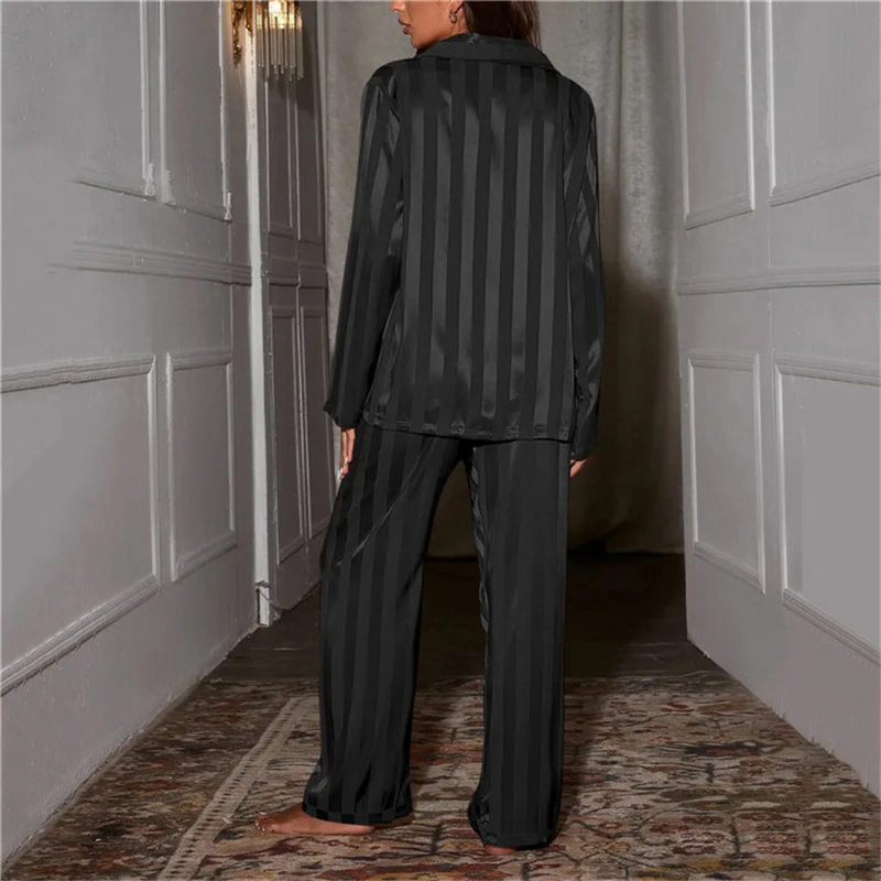 Pijama Feminino Satin Harmony - Conjunto Com Calça e Camisa Longa em Seda Gelo Premium | Toque de Seda Super Confortável