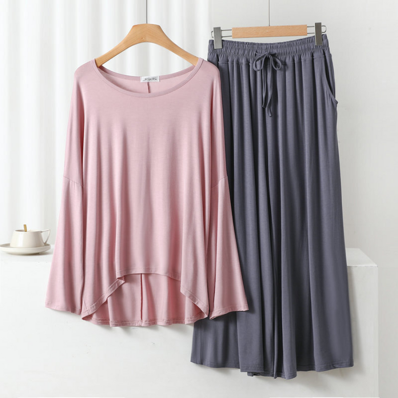 Pijama Feminino Cozy Embrace - Conjunto Com Calça e Camisa Longa Super Confortável | Macio, Leve e Elegante