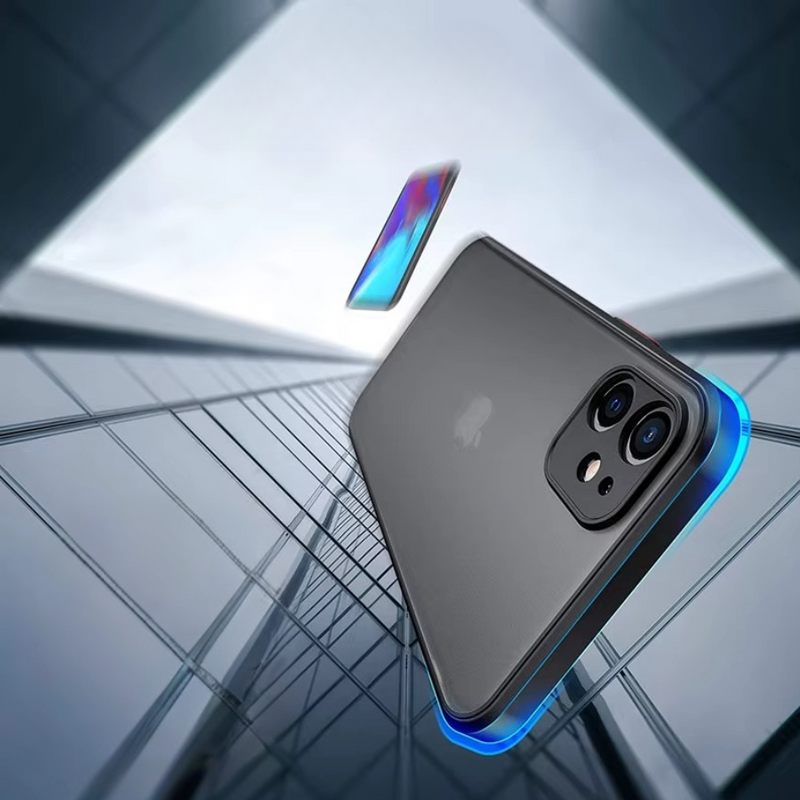 Capinha de Celular para Iphone Matte Translúcida Anti-impacto em Silicone