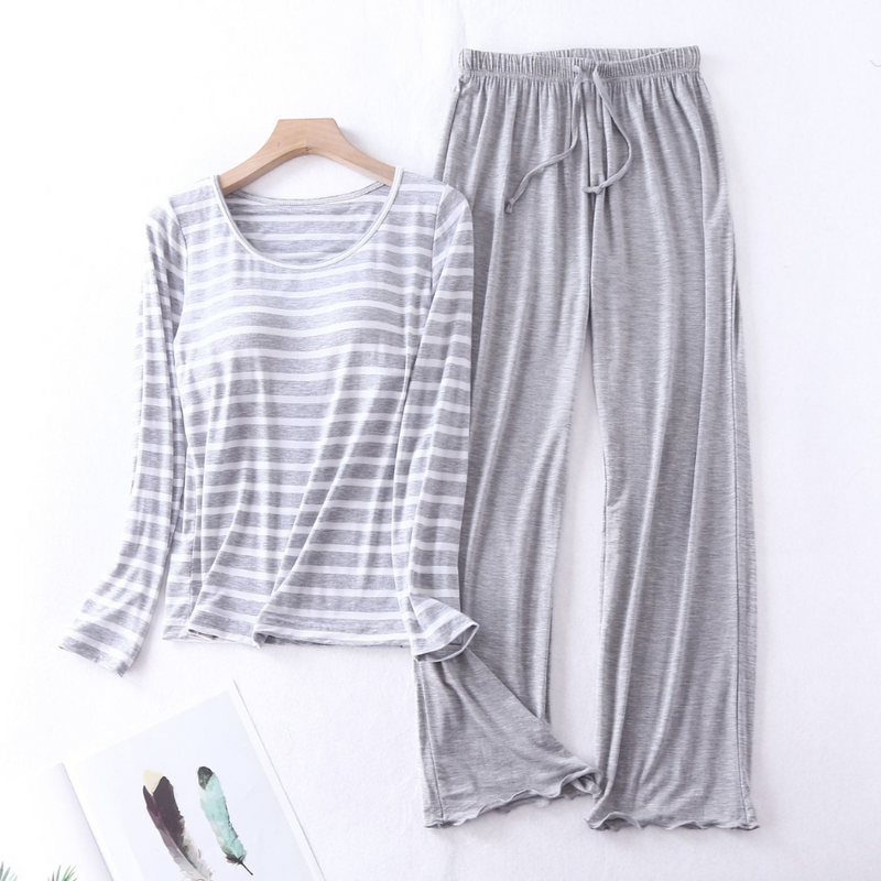 Pijama Feminino Striped Harmony - Conjunto Com Calça e Camisa Longa Super Confortável em Algodão | Macio, Leve e Elegante