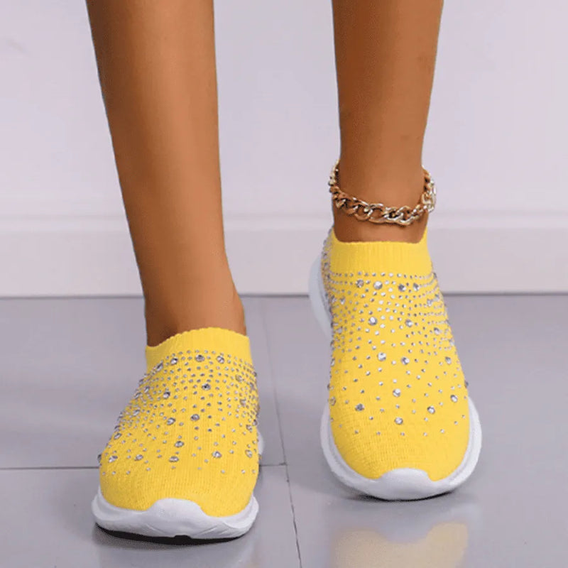 Tênis Meia Slip on Shining Crystal  - Feito Em Fibra Mesh Super Macia Com Strass para Um Design Único e Estiloso