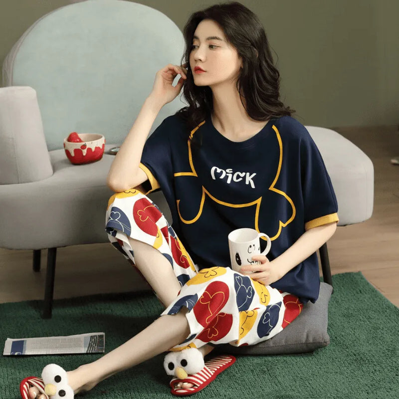 Pijama Feminino De Pelúcia DreamyCozy - Conjunto Com Calça e Moletom Em Pelúcia Plush | Quentinho, Macio e Super Confortável