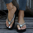 Chinelo De Plataforma Com Strass Cristal Shine | Brilho e Autenticidade Para Seus Pés