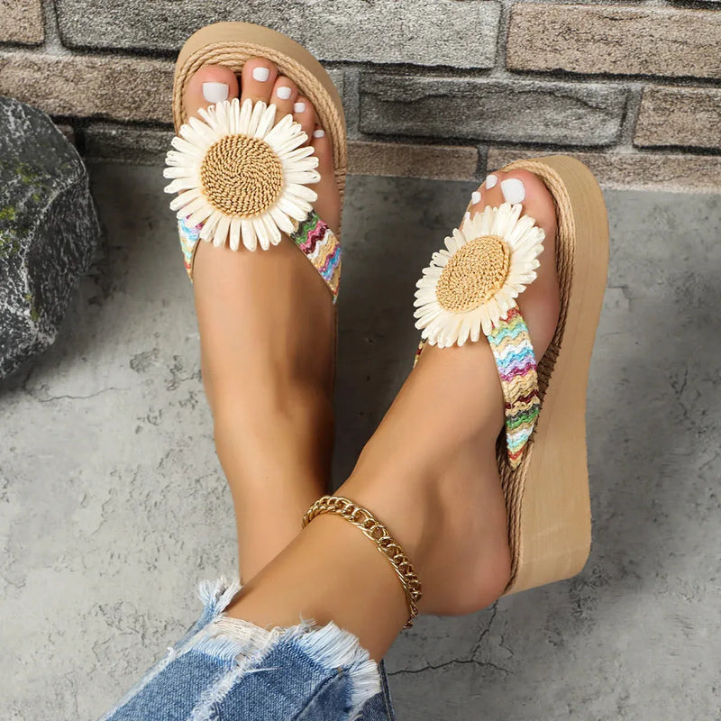Sandália De Plataforma Sunflower Verão | A Escolha Ideal Para Passear Nos Dias Ensolarados