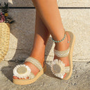 Sandália Sands - Design e Conforto Para Passos Delicados Em Um dia De Sol