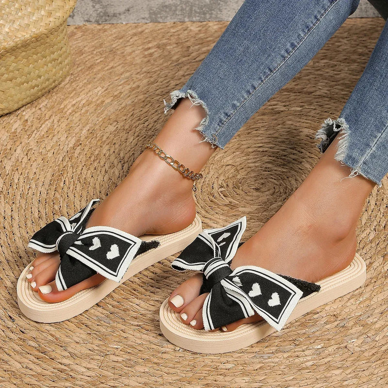 Sandália Heart Lace | Beleza Elegante e Delicada Tendência de Moda 2024