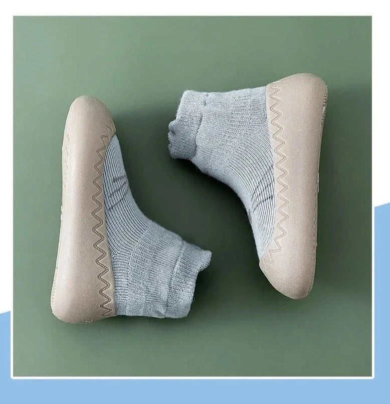 Sapatinho Meia Baby Walk - Fofinho e Confortável