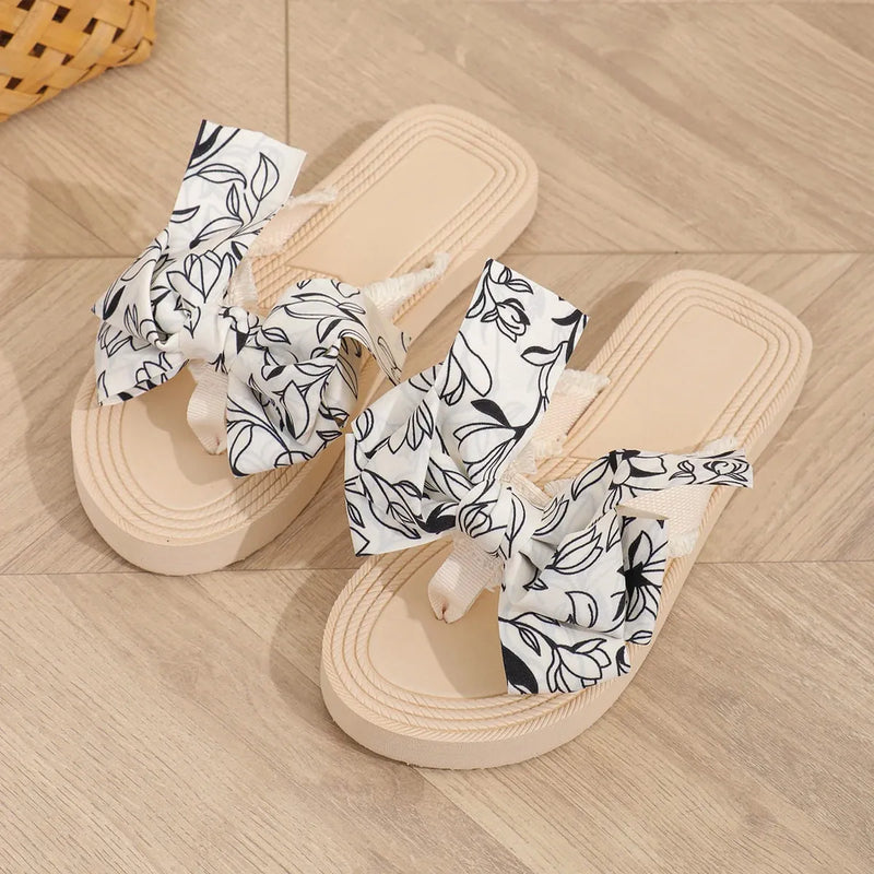 Sandália FlowerLace | Personalidade Com Delicadeza e Estilo Único