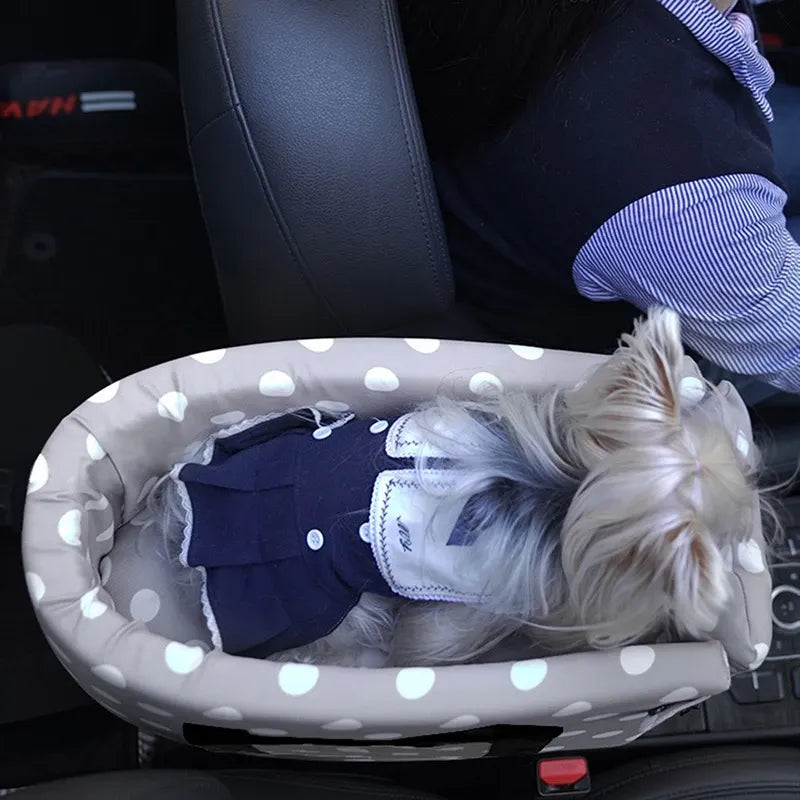 Cadeirinha Pet de Carro Portátil em Algodão para Cachorros e Gatos Cão-Cuidado