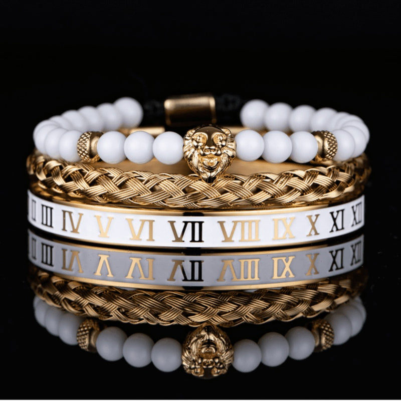 Kit 3 Pulseiras Premium Banhada a Ouro com Strass e Diversos Pingentes ROYAL