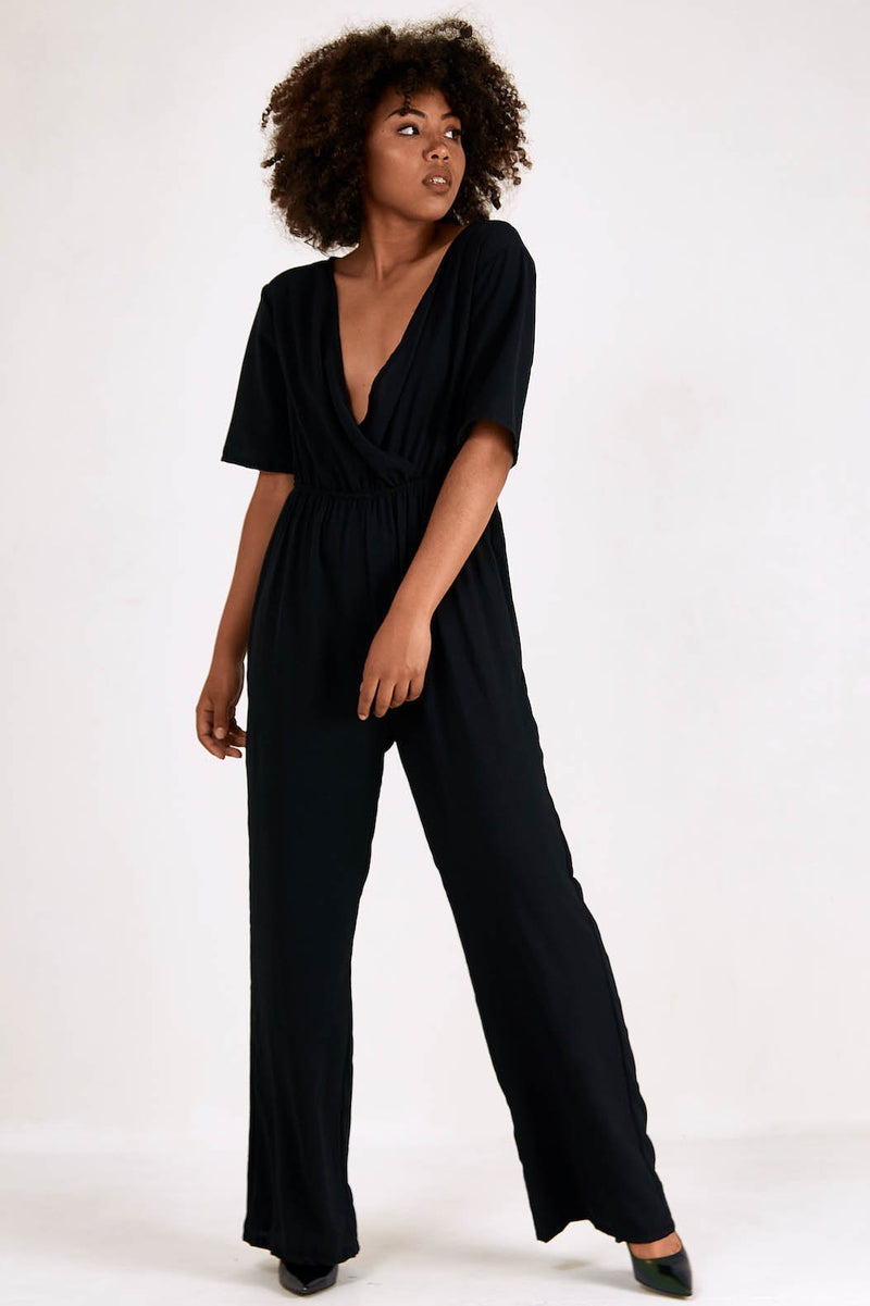 Macacão Feminino Casual Manga Curta - Estilo V