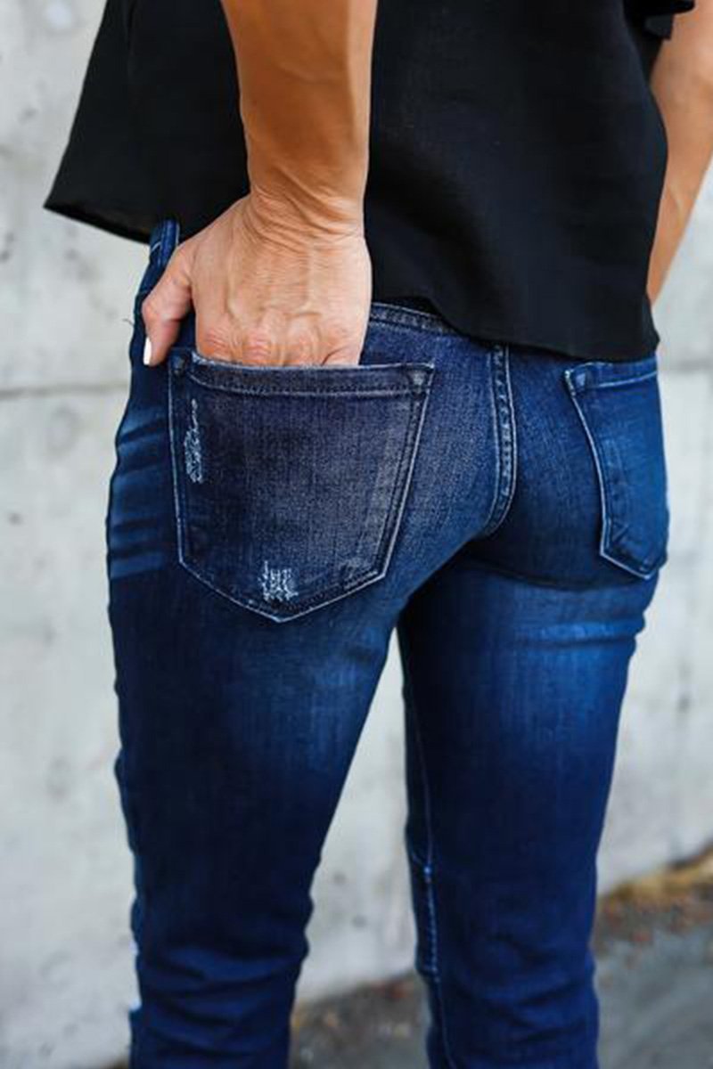 Calça Jeans Feminina Slim Puídos