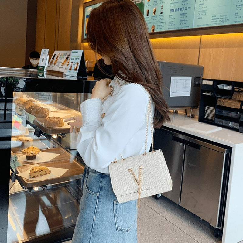 Bolsa Feminina de Ombro Trançada em Ráfia Clutch HandBag OLD FASHION