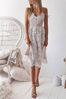 Vestido Midi Rendado com Costa Nua Boho Chic Allure
