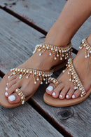 Sandália Rasteira Feminina com Pérolas e Cordão Decorado em Couro Celestial