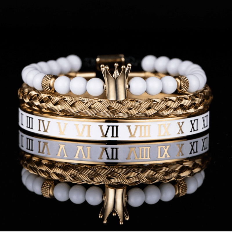 Kit 3 Pulseiras Premium Banhada a Ouro com Strass e Diversos Pingentes ROYAL