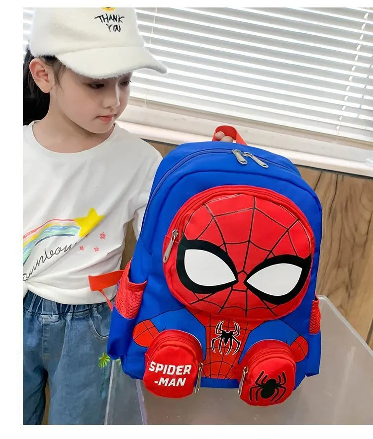 Mochila Infantil Homem-Aranha 3D - Seu Herói Favorito na Escola