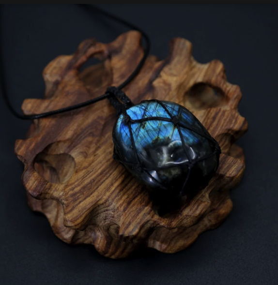 Colar da Transformação - Coração de Dragão