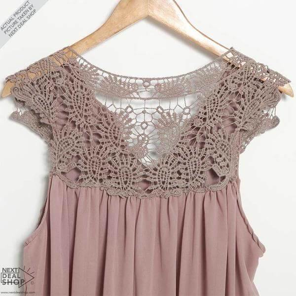 Saida de Praia em Renda - Beachside Elegance