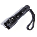 Lanterna Tática Ultra Brilhante com Foco Ajustável