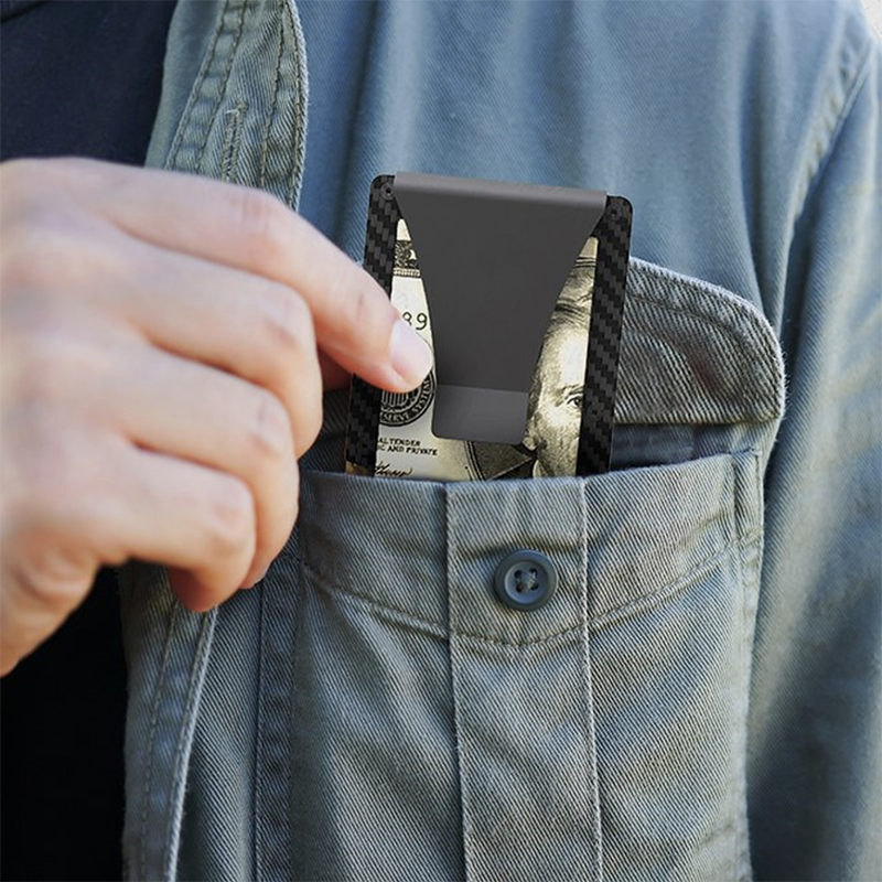 Suporte de Cartão de Fibra de Carbono Minimalista com Bloqueio RFID - SafeCard