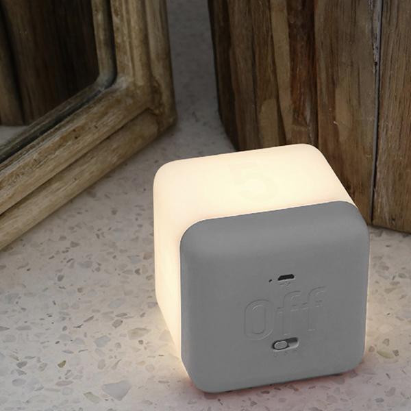 Luz Noturna LED com Sensor de Gravidade e Temporizador - EstrelaGuard