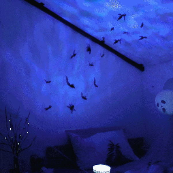 Projetor de Luz Noturna de Halloween com Alto-Falante Embutido