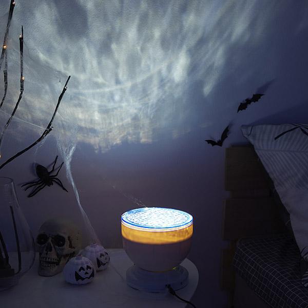 Projetor de Luz Noturna de Halloween com Alto-Falante Embutido