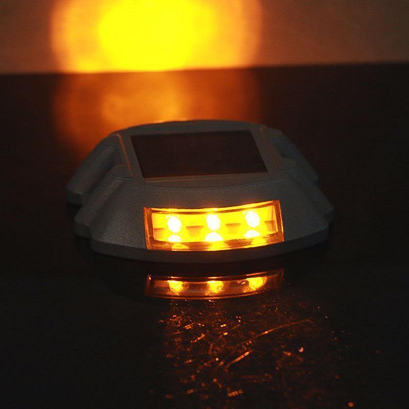 2 peças de Luzes LED Resistentes para Entrada de Automóveis à Energia Solar