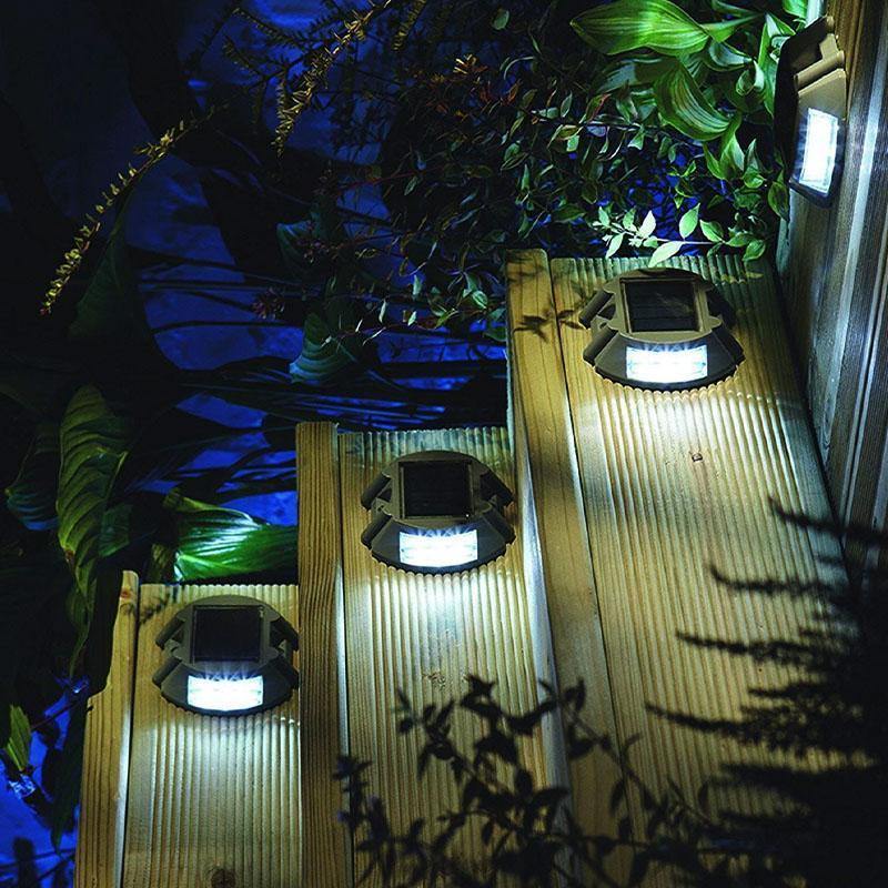 2 peças de Luzes LED Resistentes para Entrada de Automóveis à Energia Solar