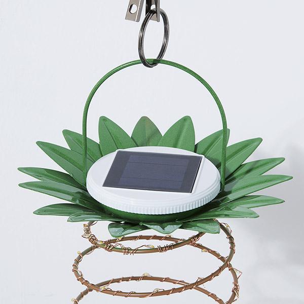 Luz LED de Abacaxi à Energia Solar - Radiância Tropical