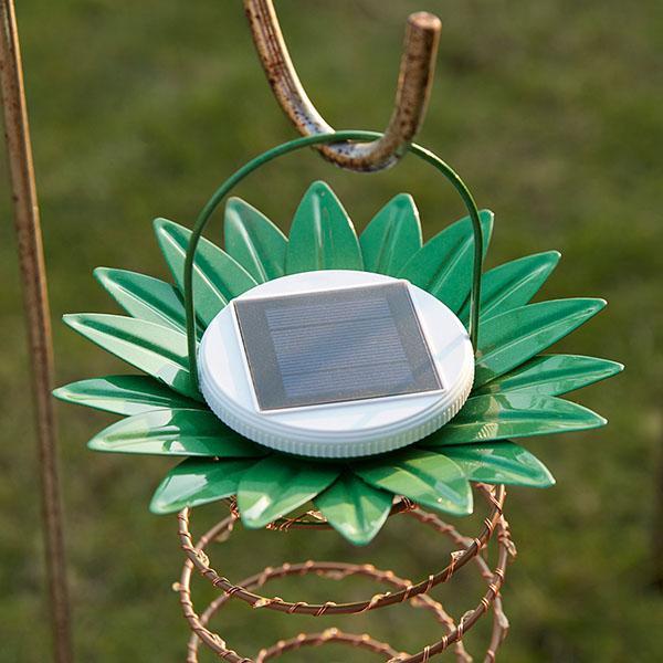 Luz LED de Abacaxi à Energia Solar - Radiância Tropical