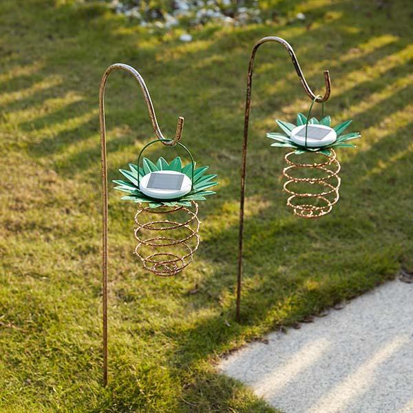 Luz LED de Abacaxi à Energia Solar - Radiância Tropical