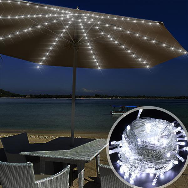 Luz de Guarda-Chuva de LED à Energia Solar com 8 Cordas e 104 LEDs
